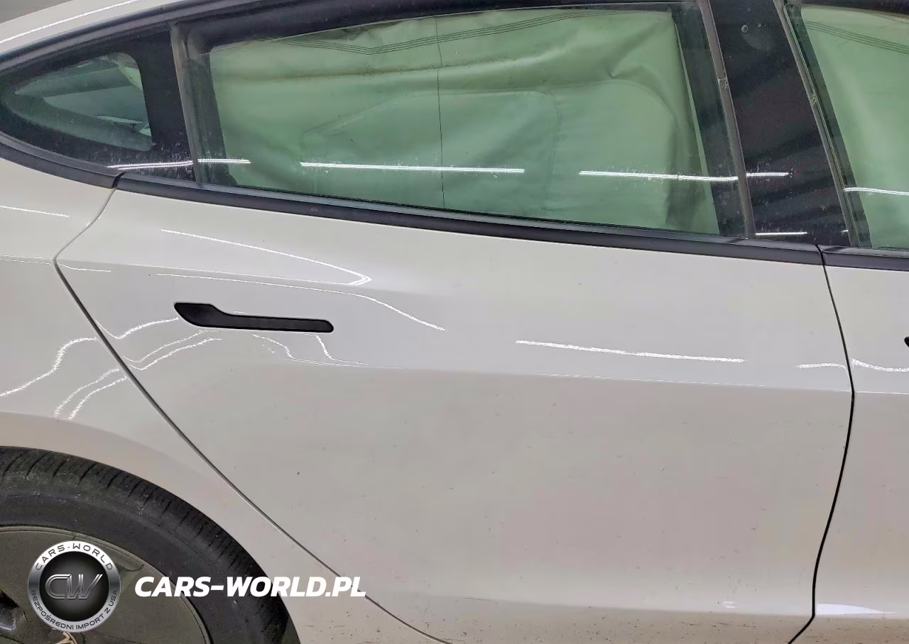 2022 Tesla Model 3 VIN:5YJ3E1EB5NF180969 - 10