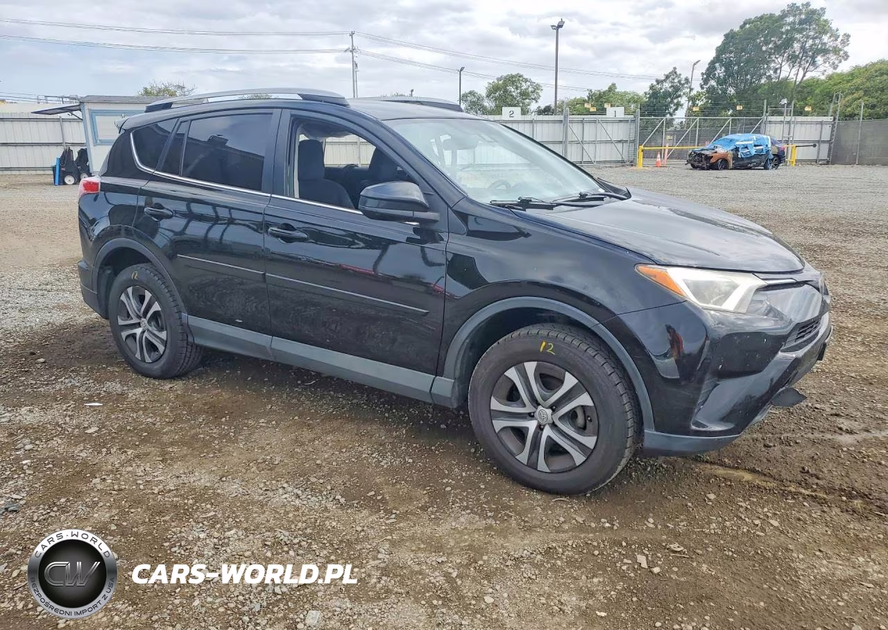 2017 Toyota Rav4 Le VIN:2T3ZFREV8HW341183 - 4