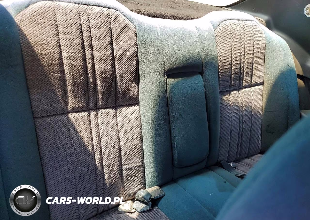 1986 Ford Thunderbird VIN:1FABP46W0GH136329 - 10