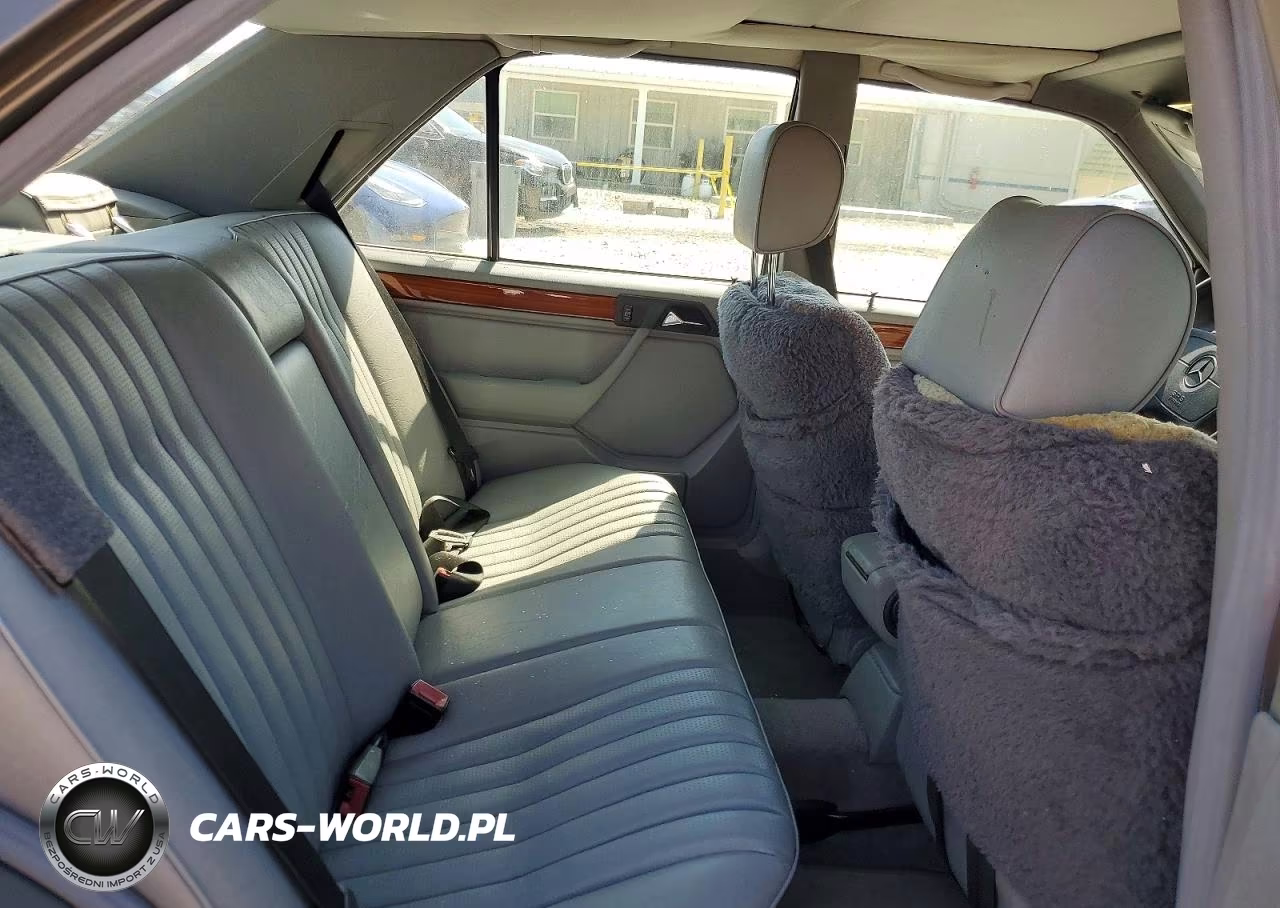 1993 Mercedes-Benz 300 E 2.8 VIN:WDBEA28E5PB998657 - 10
