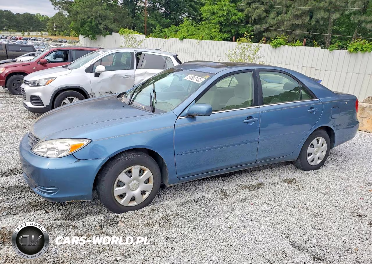 2004 Toyota Camry Le