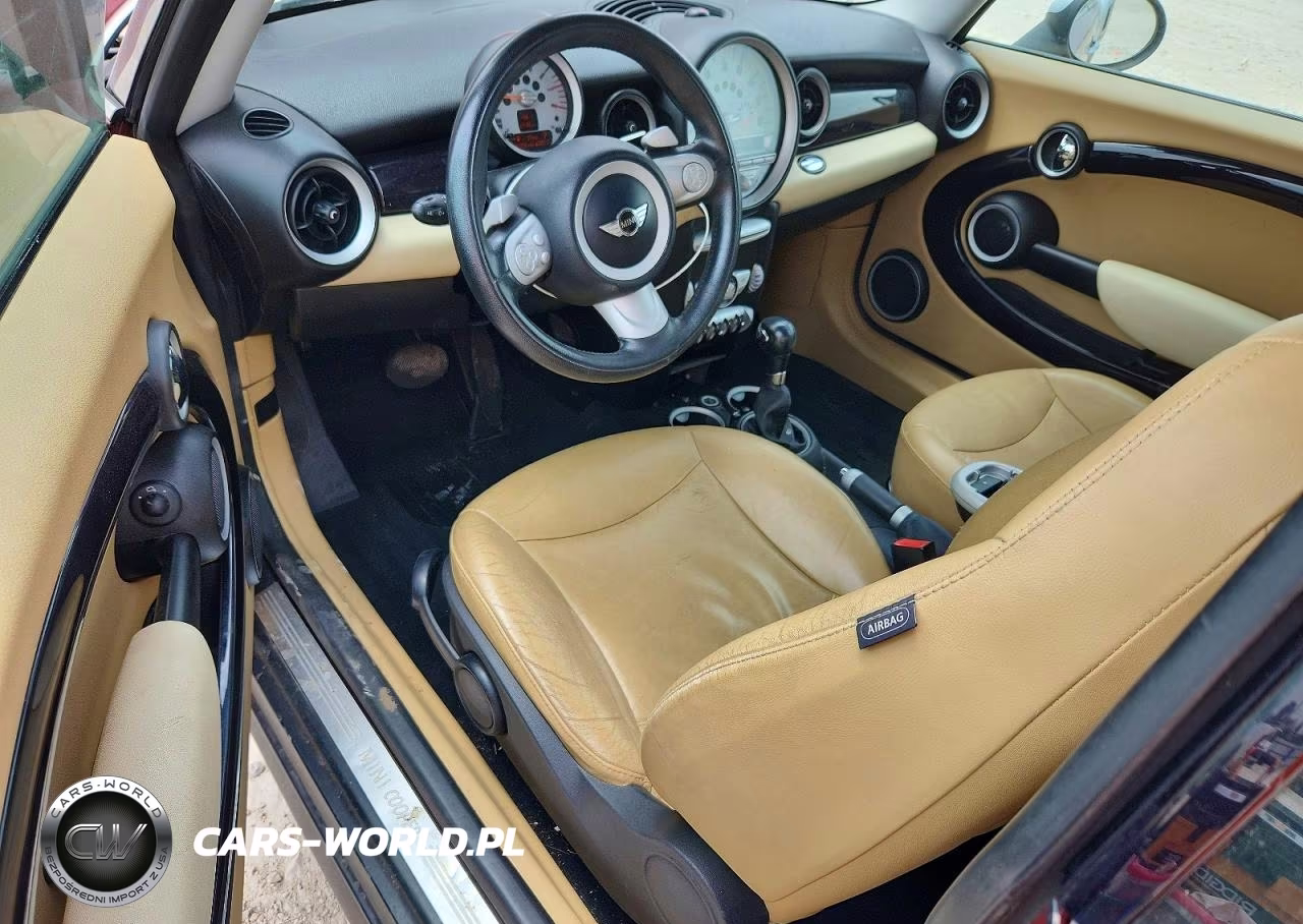 2008 Mini Cooper Clubman VIN:WMWML33508TN68466 - 8