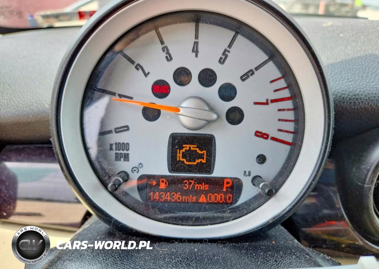 2008 Mini Cooper Clubman VIN:WMWML33508TN68466 - 9