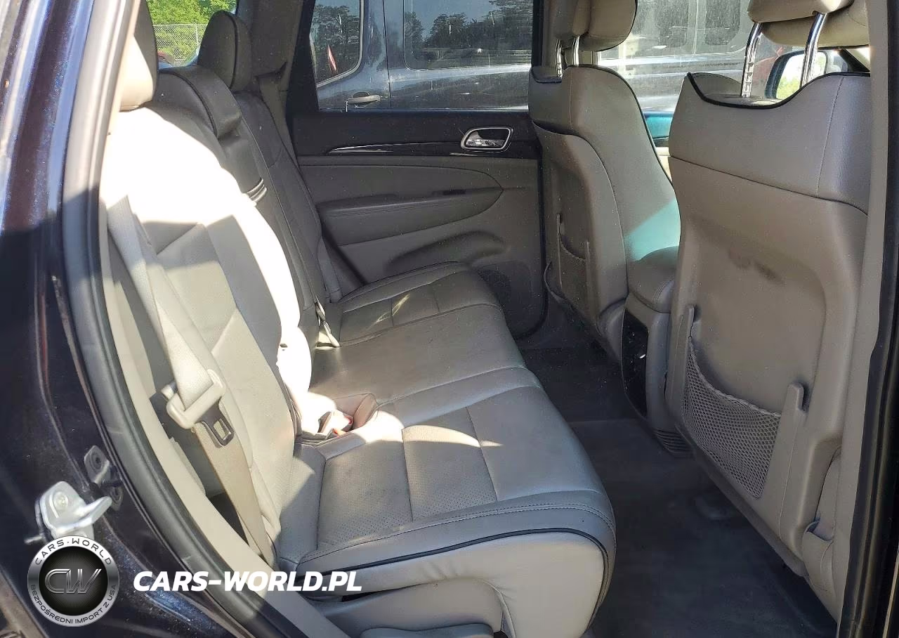 2011 Jeep Grand Cherokee Laredo VIN:1J4RR4GG3BC523838 - 11