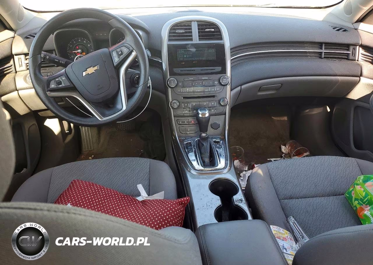 2013 Chevrolet Malibu Ls VIN:1G11B5SA2DF182636 - 8