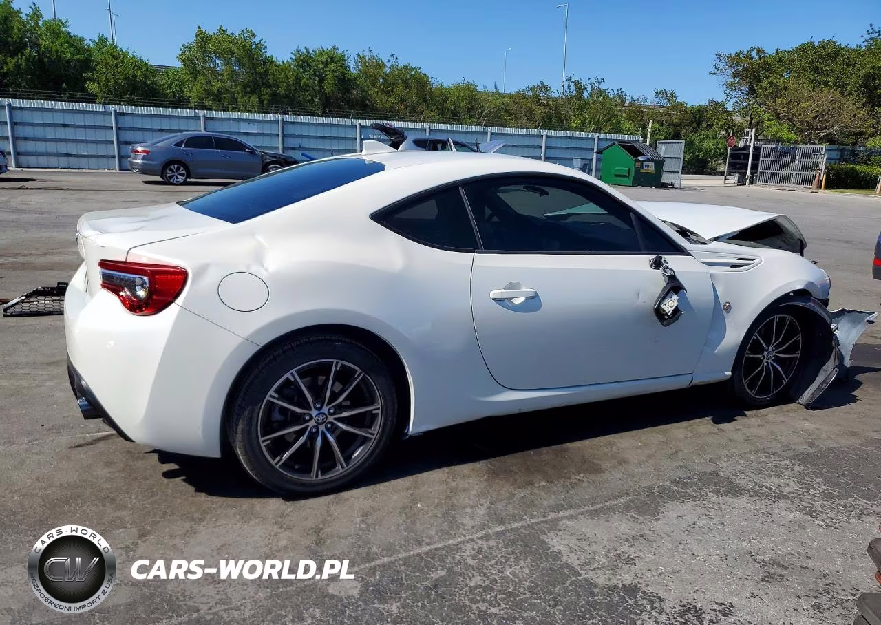 2017 Toyota 86 Base VIN:JF1ZNAA14H8711435 - 3