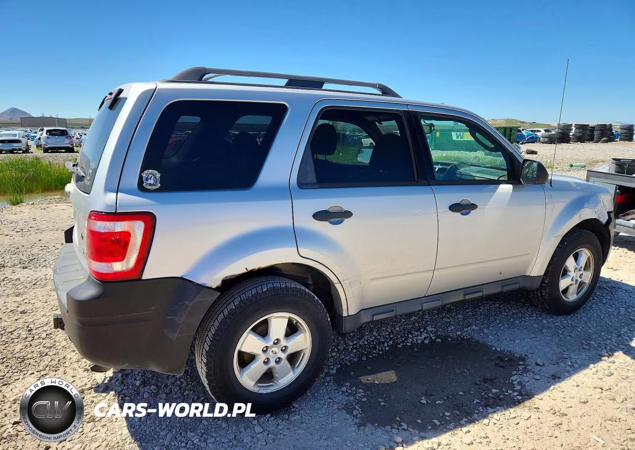 2012 Ford Escape VIN:1FMCU9DG5CKB43575 - 3