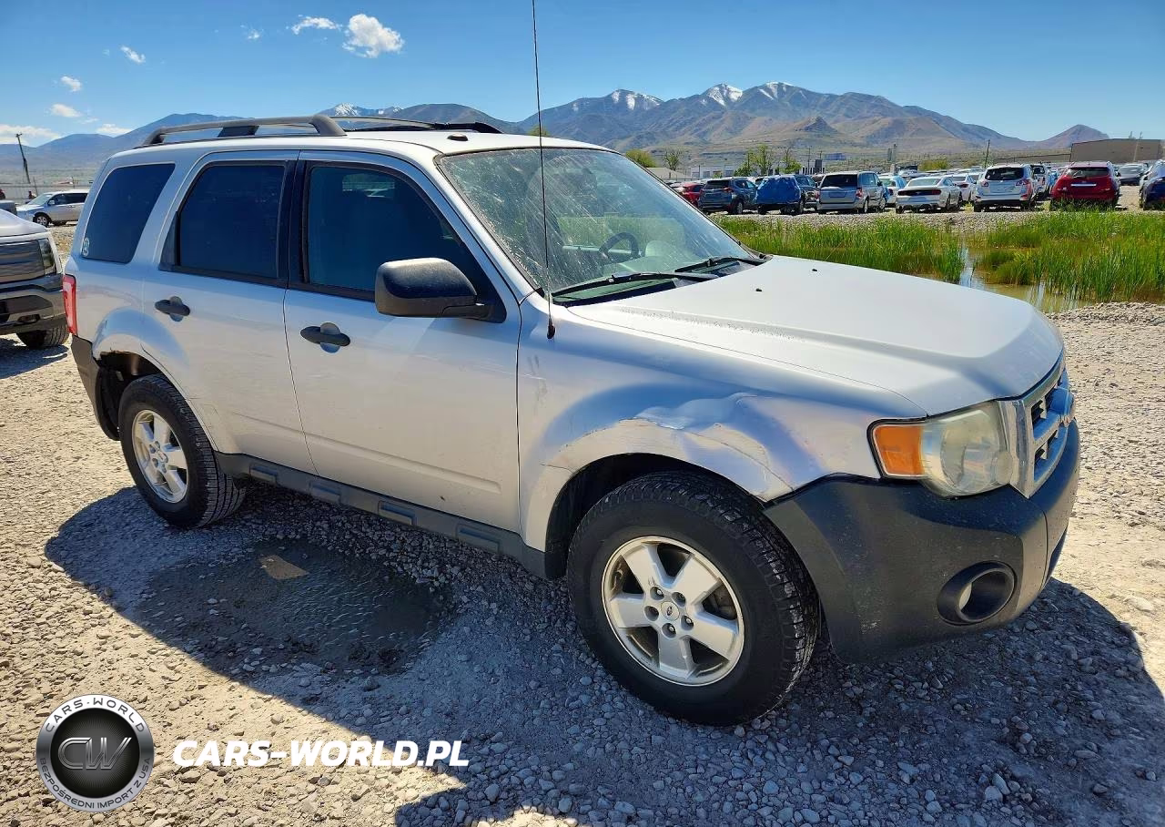 2012 Ford Escape VIN:1FMCU9DG5CKB43575 - 4