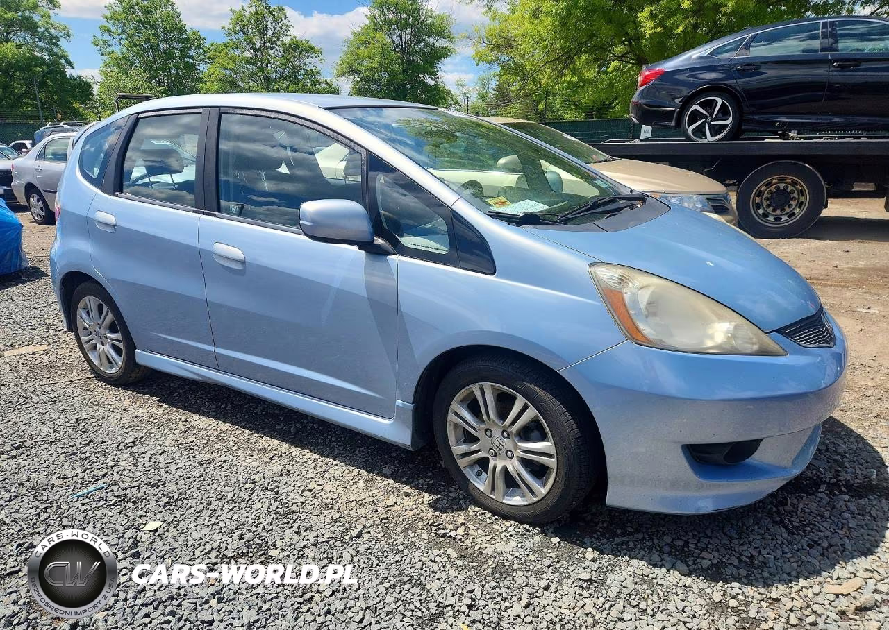 2009 Honda Fit Sport VIN:JHMGE88479S041733 - 4