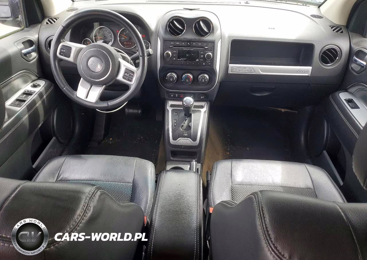 2016 Jeep Compass Latitude VIN:1C4NJDEB5GD756222 - 8