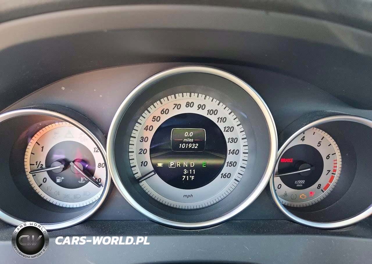 2013 Mercedes-Benz C 300 4Matic VIN:WDDGF8AB5DR240860 - 9
