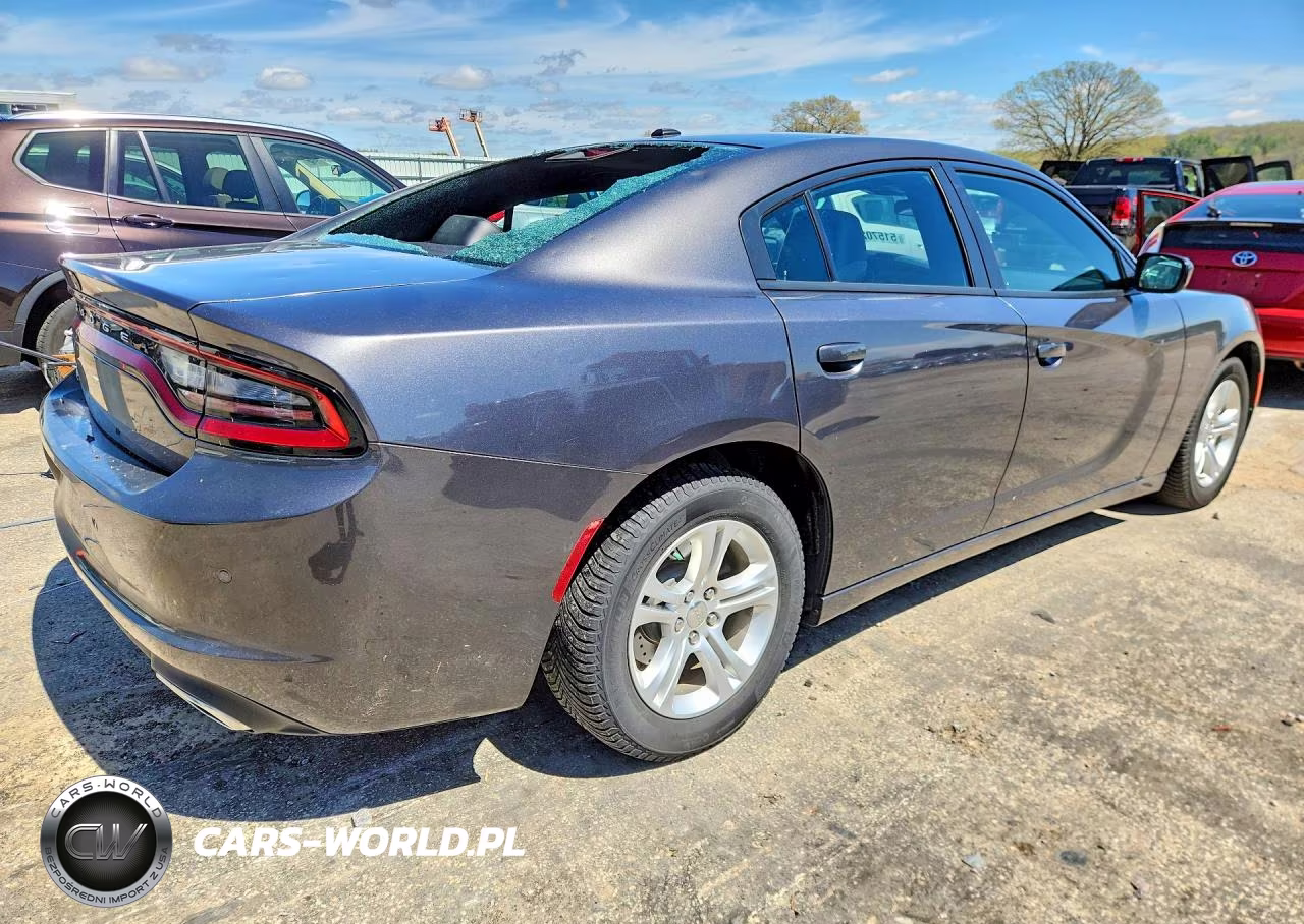 2019 Dodge Charger Sxt VIN:2C3CDXBG5KH702886 - 3