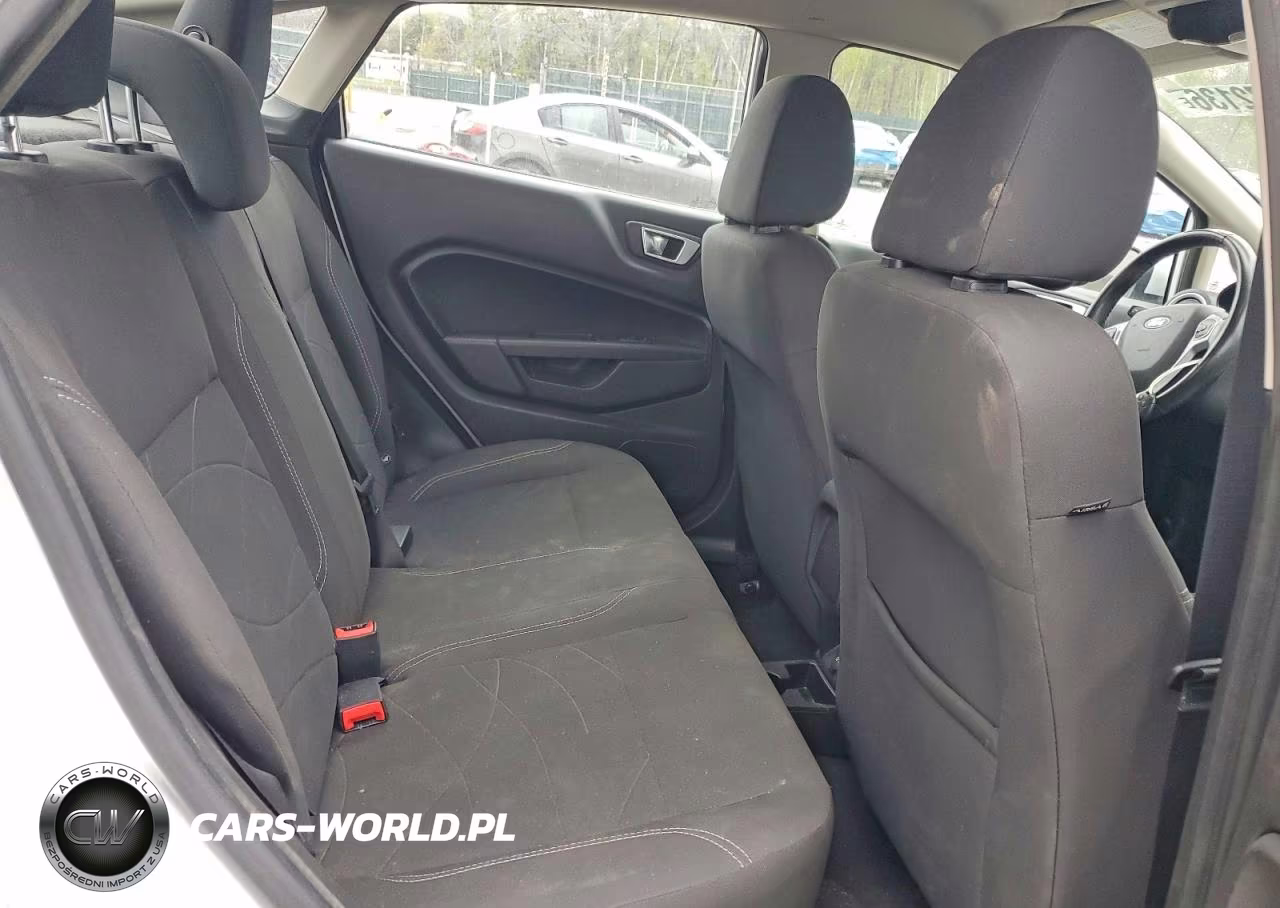 2014 Ford Fiesta Se VIN:3FADP4BE2EM170982 - 10