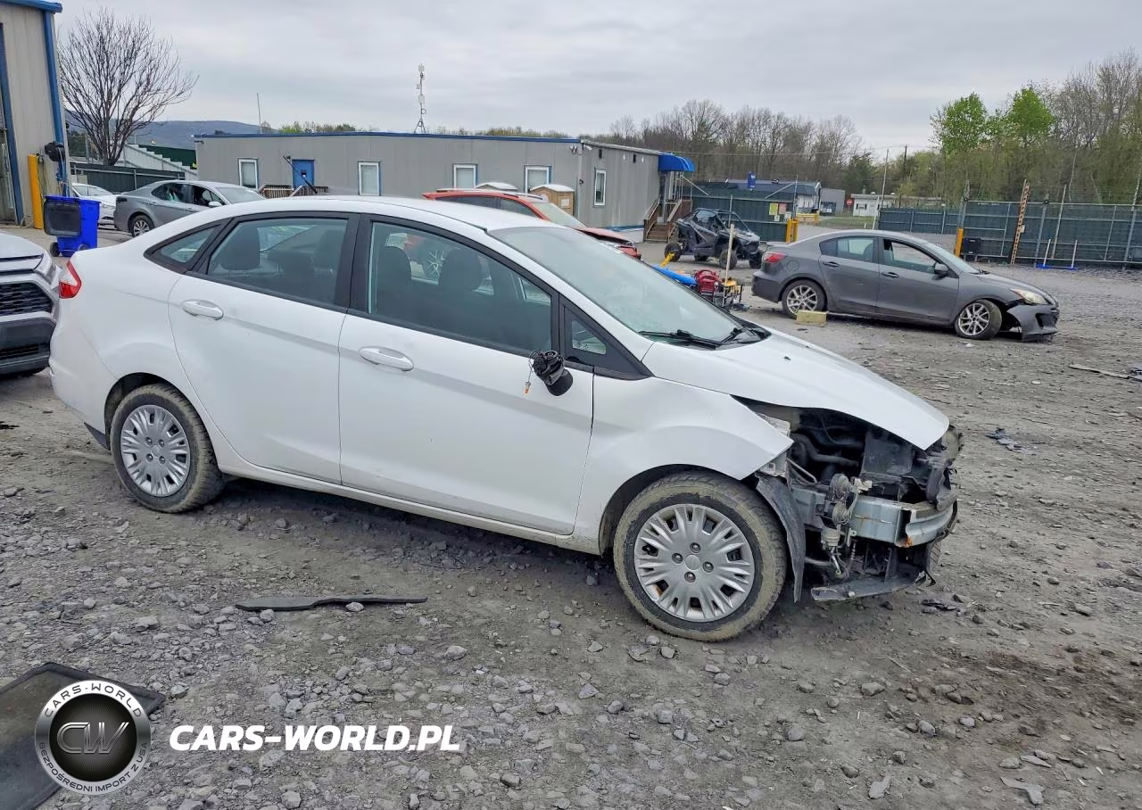 2014 Ford Fiesta Se VIN:3FADP4BE2EM170982 - 4