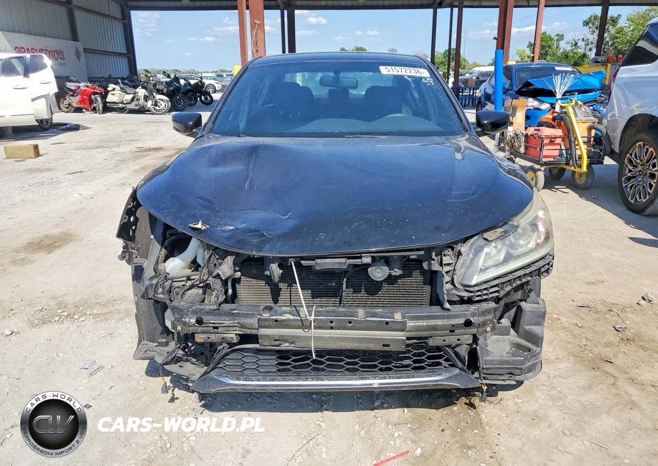 2017 Honda Accord Sport Special Edition VIN:1HGCR2F11HA160460 - 5