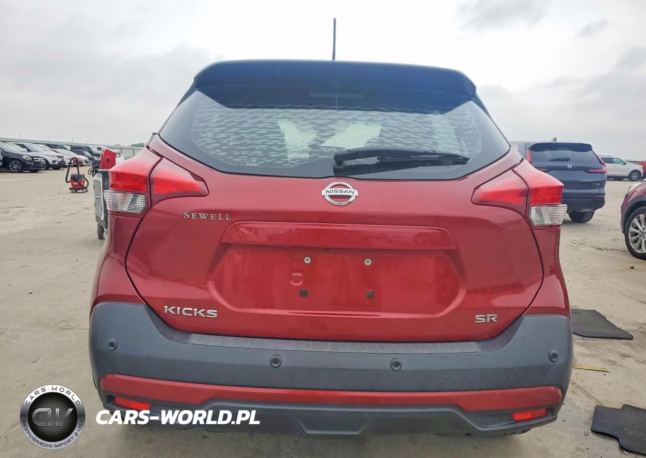 2020 Nissan Kicks Sr VIN:3N1CP5DVXLL533947 - 6
