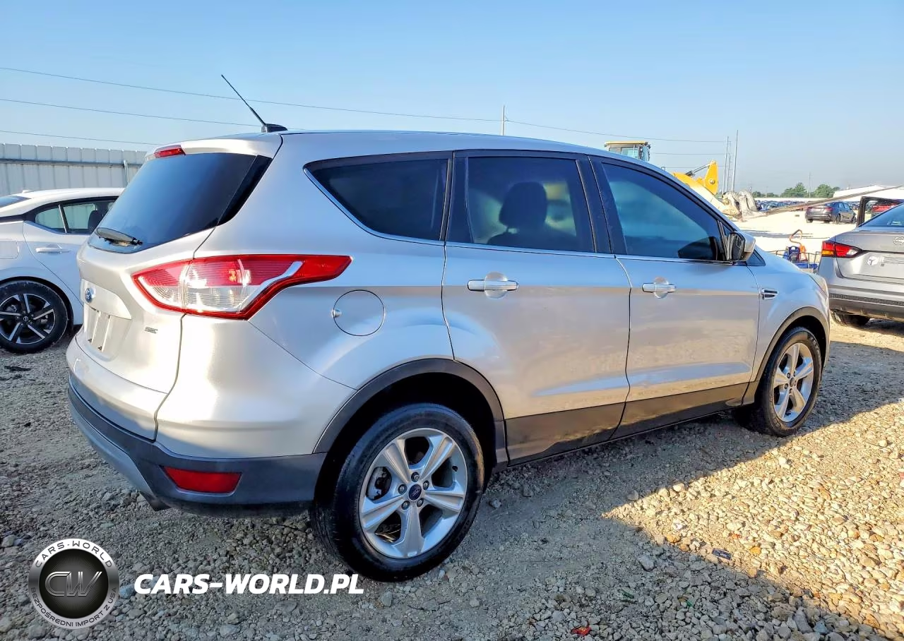 2015 Ford Escape Se VIN:1FMCU0G70FUB93252 - 3