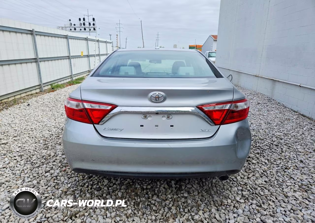 2016 Toyota Camry Xle VIN:4T1BF1FK0GU174624 - 6
