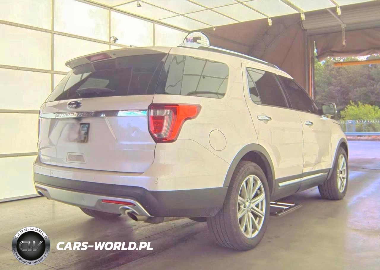 2016 Ford Explorer Limited VIN:1FM5K8F88GGC90920 - 4