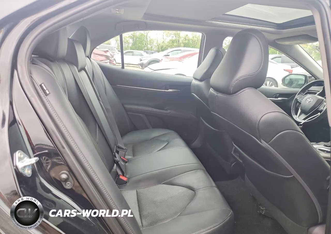 2021 Toyota Camry Xle VIN:4T1F11AK2MU529926 - 10