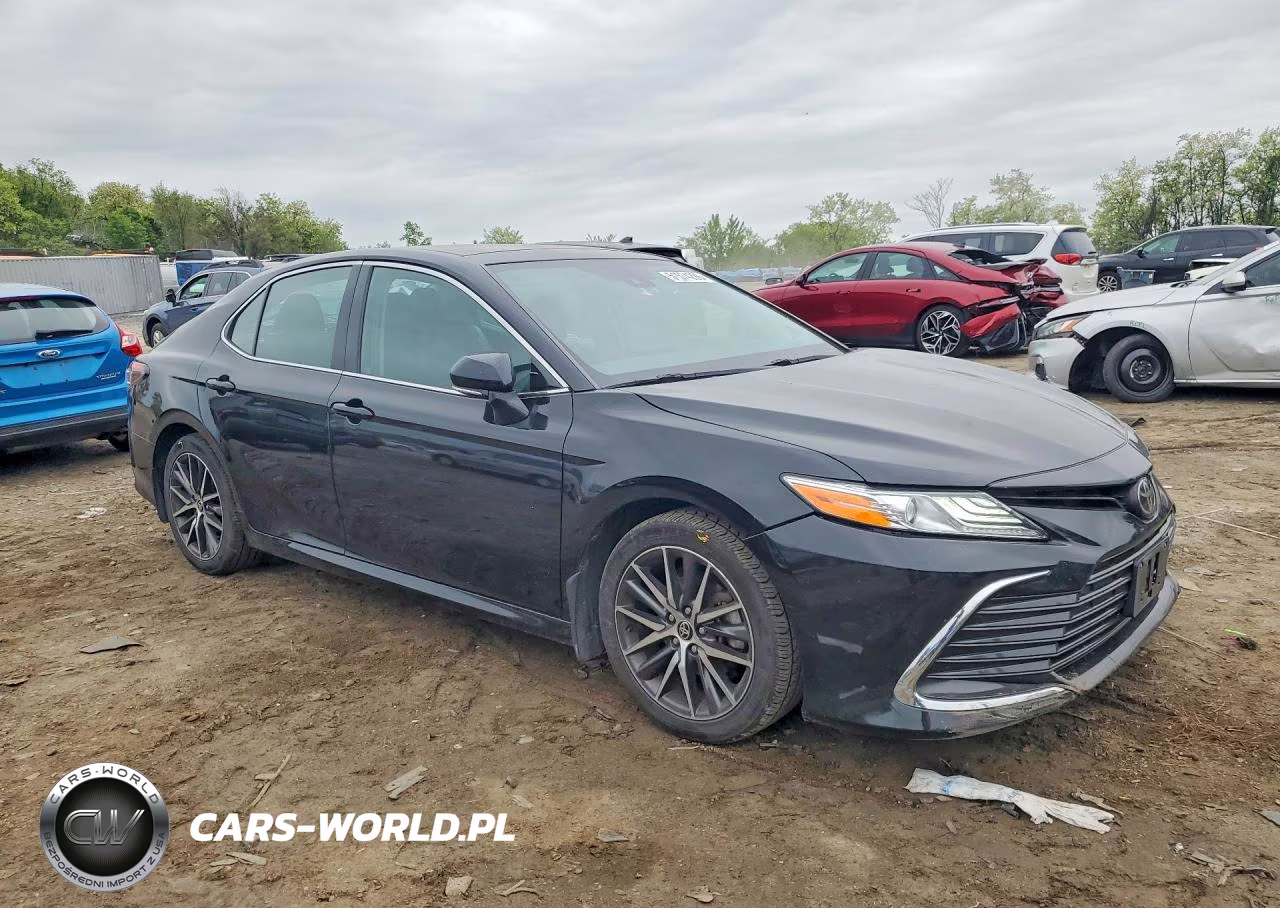 2021 Toyota Camry Xle VIN:4T1F11AK2MU529926 - 4