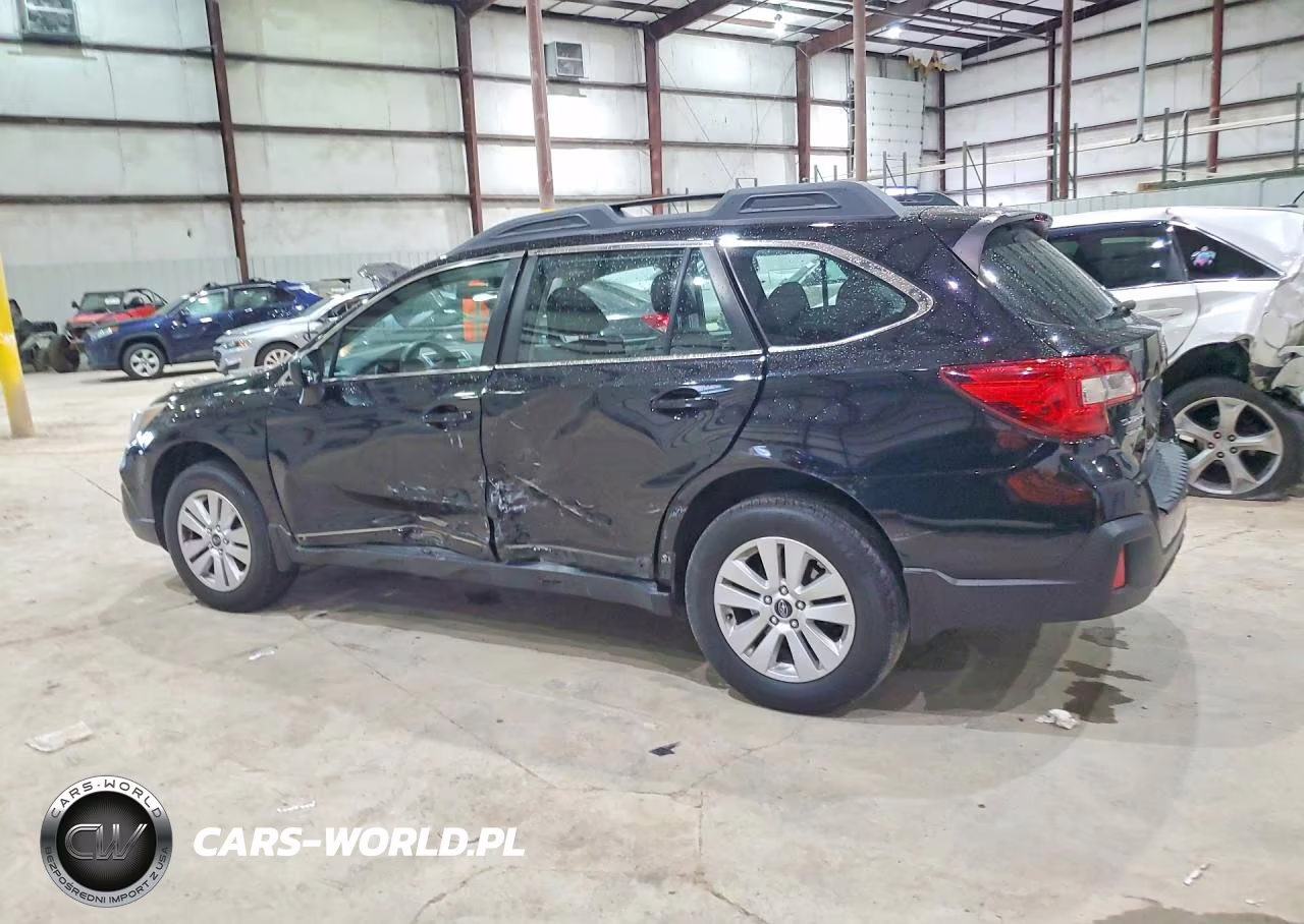 2018 Subaru Outback 2.5I VIN:4S4BSAAC7J3226288 - 2