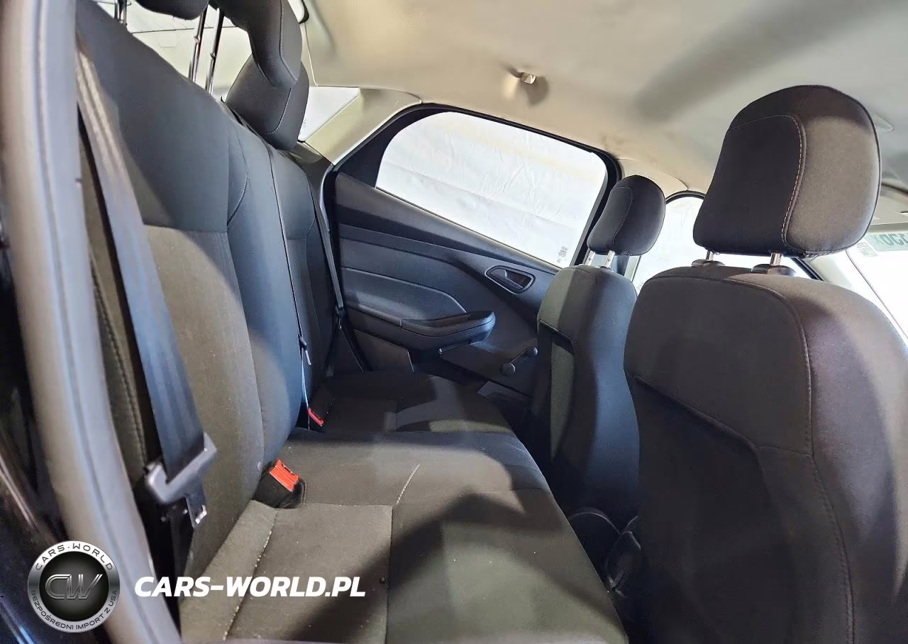 2017 Ford Focus S VIN:1FADP3E21HL301272 - 10