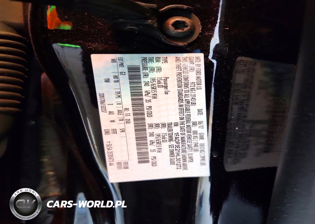2017 Ford Focus S VIN:1FADP3E21HL301272 - 12