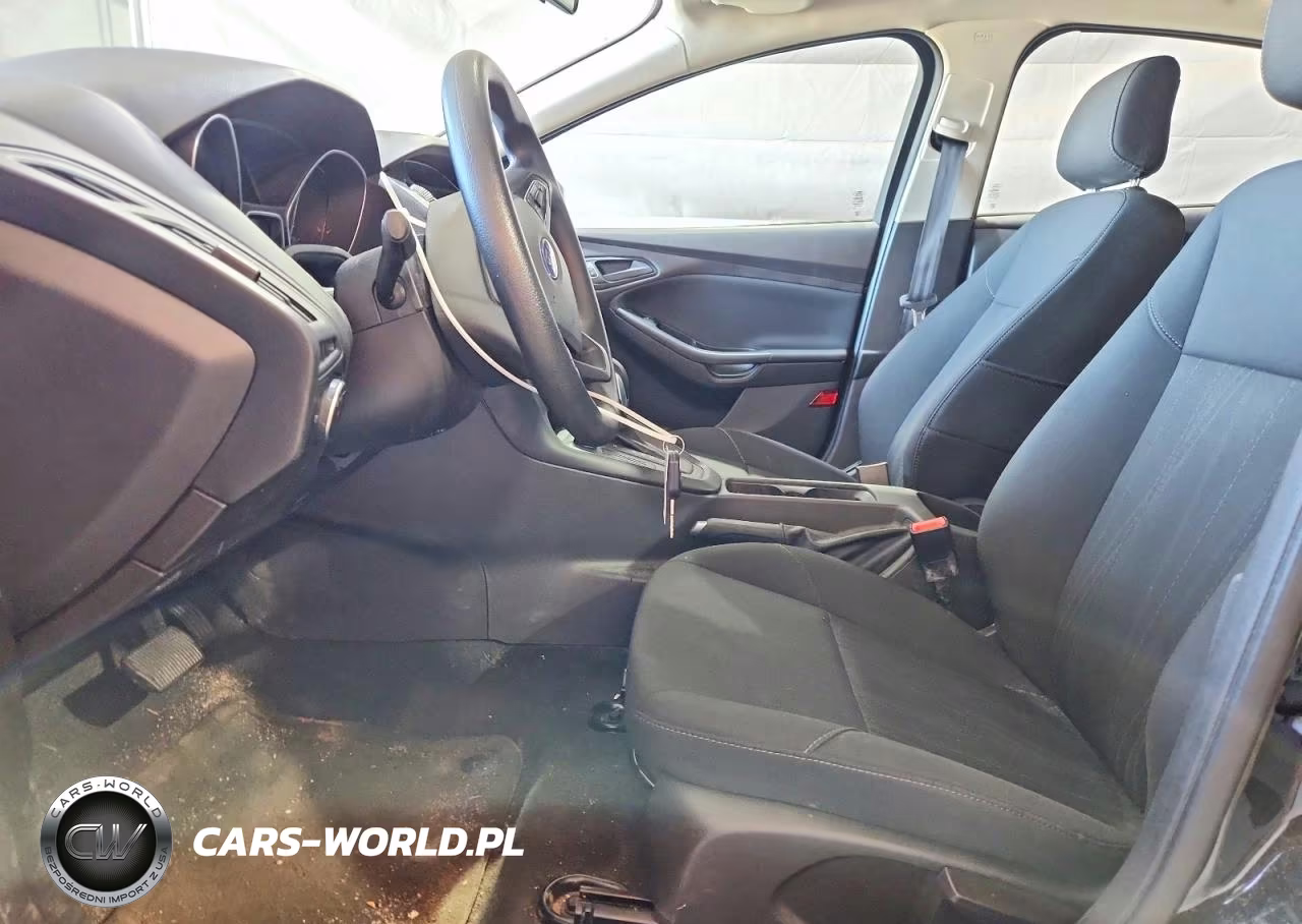 2017 Ford Focus S VIN:1FADP3E21HL301272 - 7
