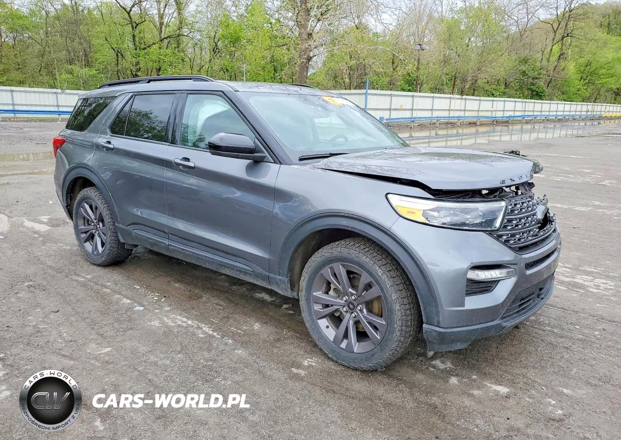 2023 Ford Explorer Xlt VIN:1FMSK8DH2PGB94643 - 4