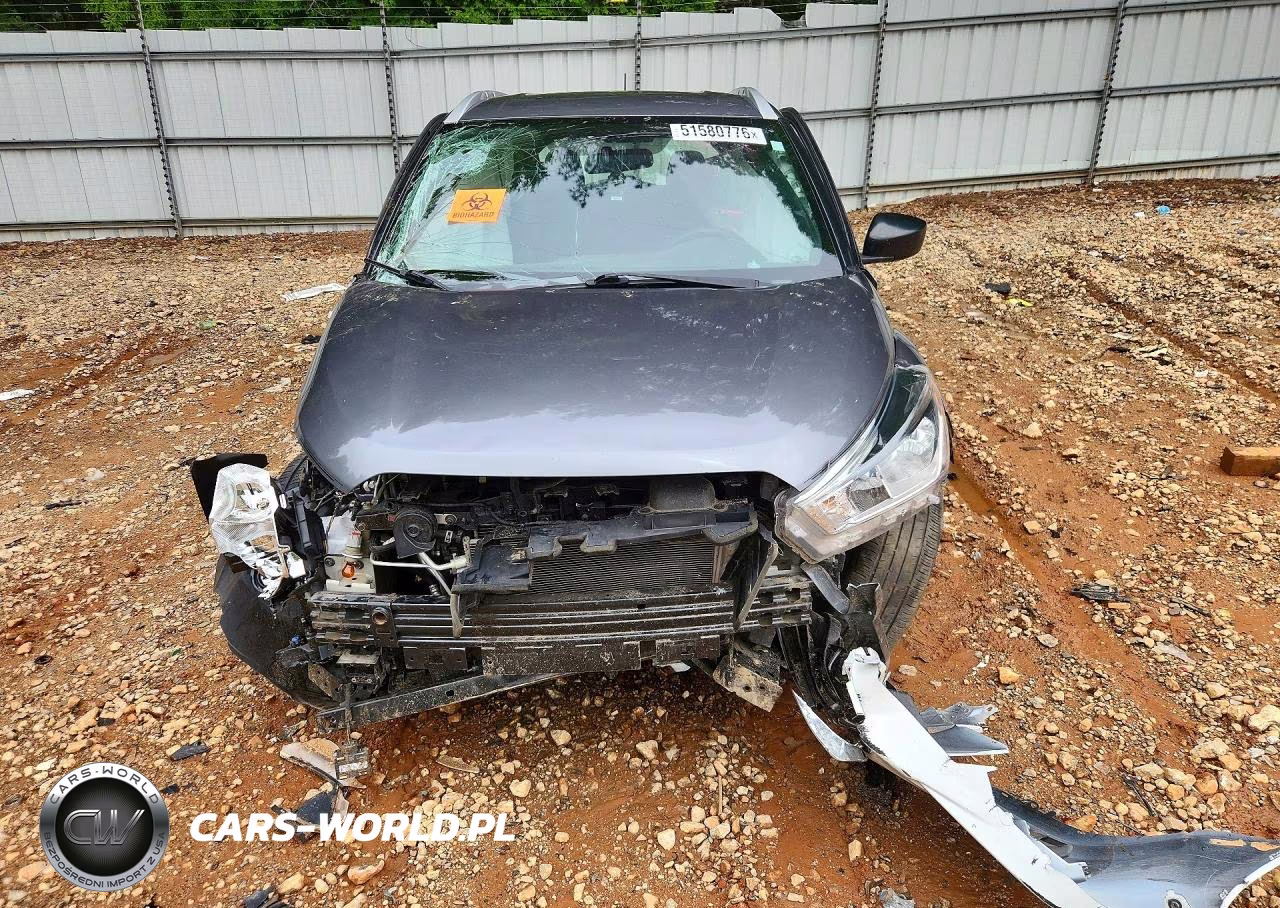 2018 Nissan Kicks S VIN:3N1CP5CU0JL530349 - 5
