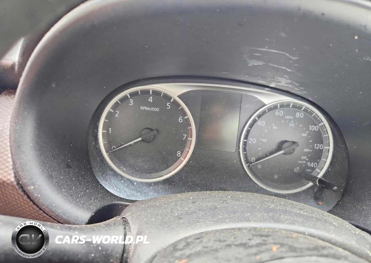 2018 Nissan Kicks S VIN:3N1CP5CU0JL530349 - 9