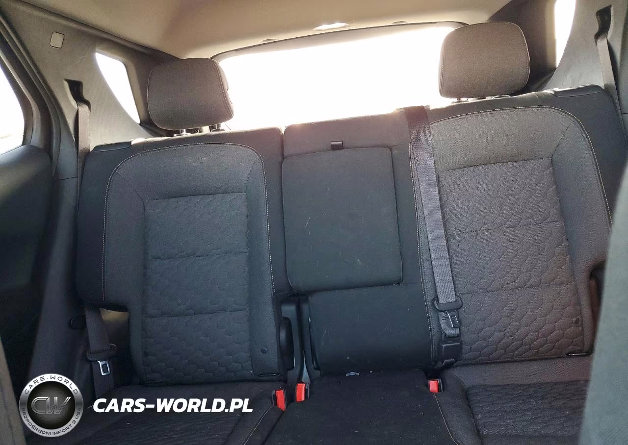 2018 Chev Equinox VIN:3GNAXJEV0JS560029 - 10
