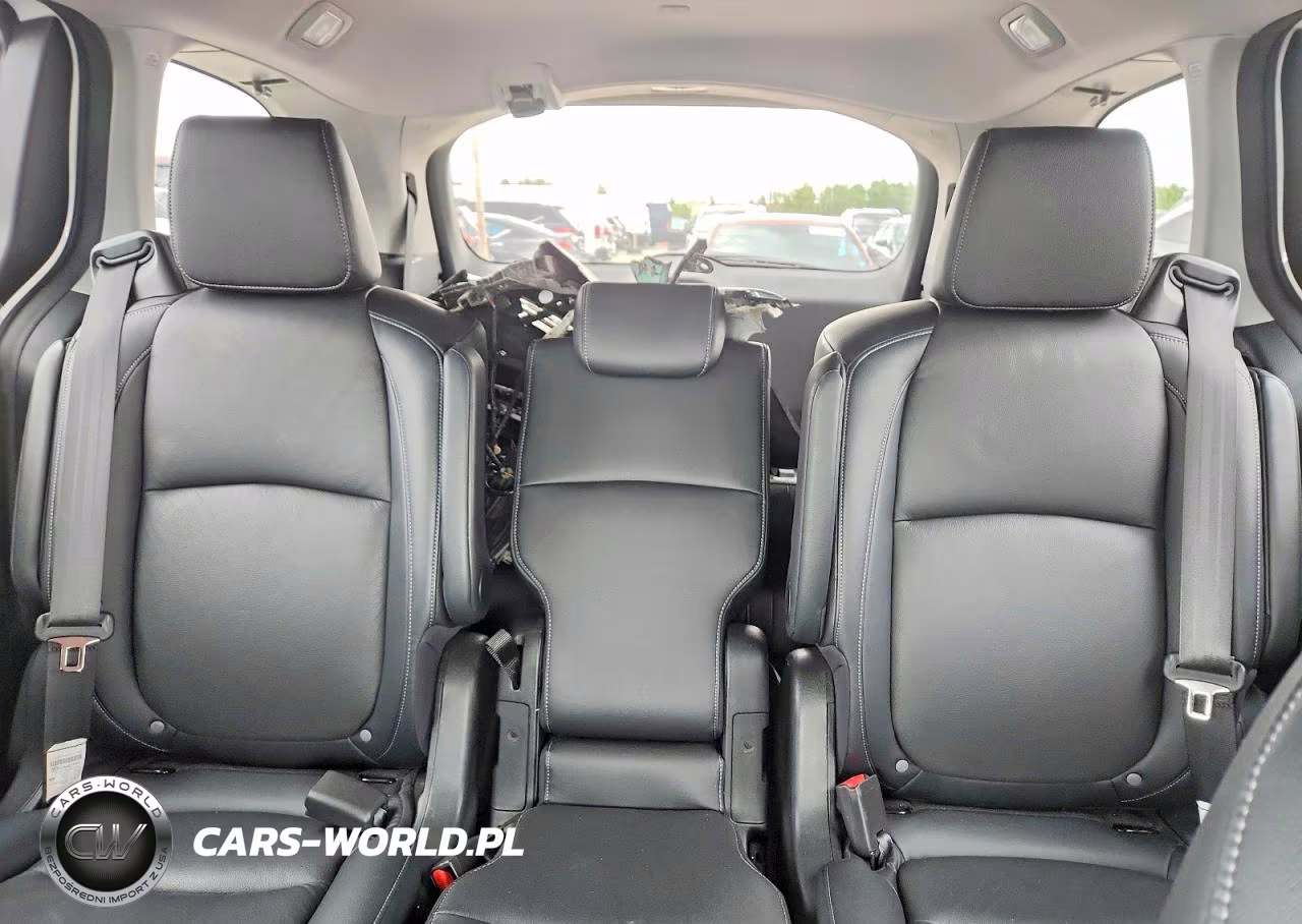 2023 Honda Odyssey Touring VIN:5FNRL6H87PB038008 - 10