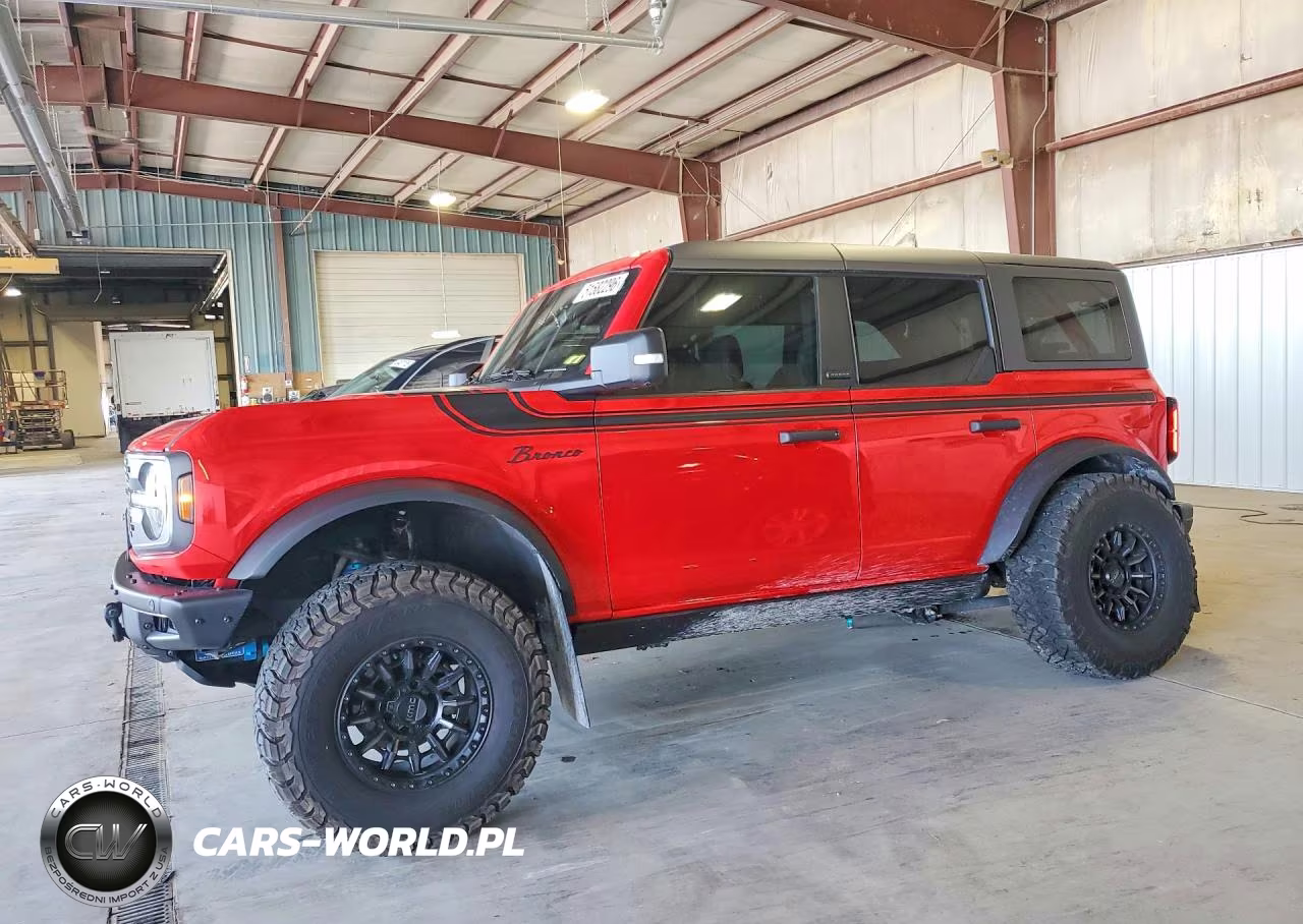 2021 Ford Bronco Base – zdjęcie 1 z 13