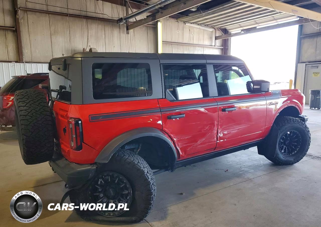 2021 Ford Bronco Base VIN:1FMEE5DP0MLA85949 - 3