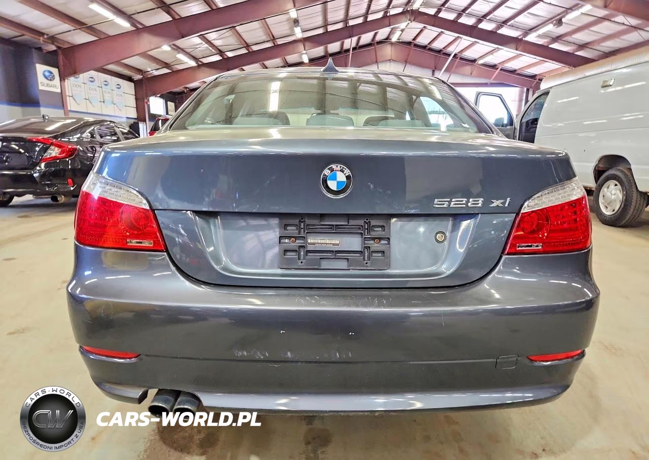 2008 BMW 528 Xi VIN:WBANV13518CZ53568 - 6