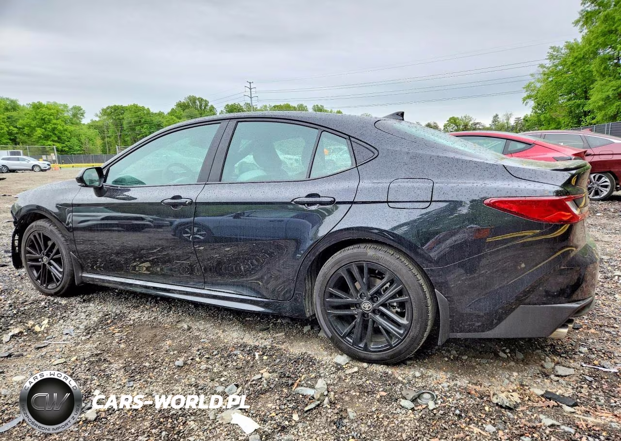 2026 Toyota Camry Se VIN:4T1DAACKXTU698157 - 2