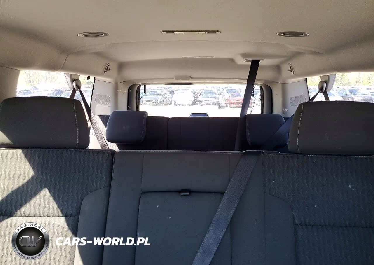 2018 Chevrolet Suburban K1500 Ls VIN:1GNSKGKC2JR122818 - 10