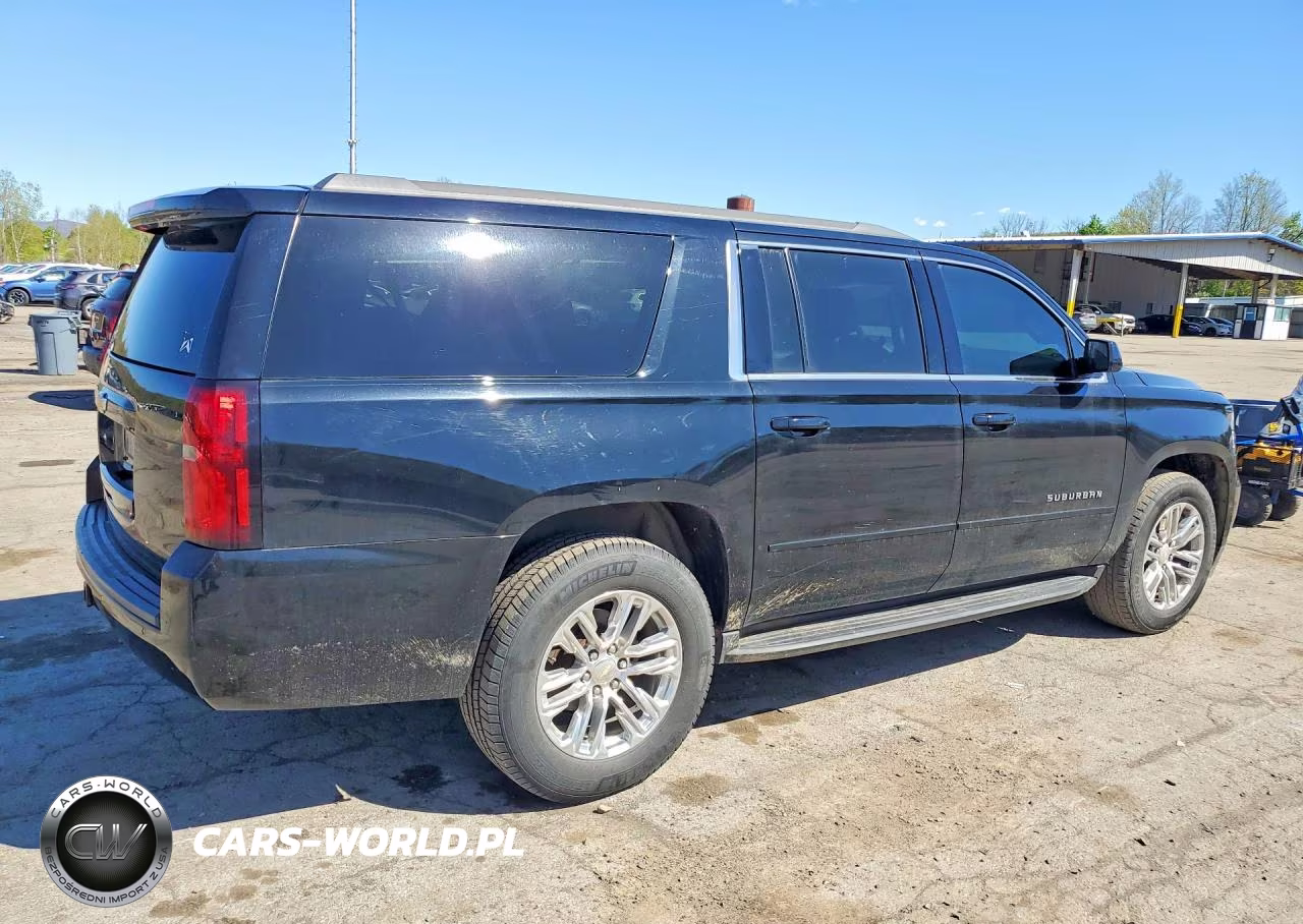 2018 Chevrolet Suburban K1500 Ls VIN:1GNSKGKC2JR122818 - 3