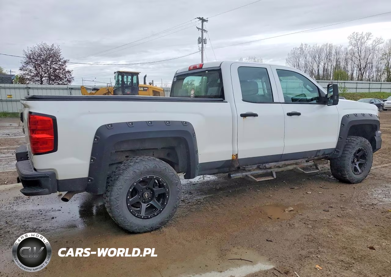 2015 Chevrolet Silverado K1500 VIN:1GCVKPEH9FZ281128 - 3