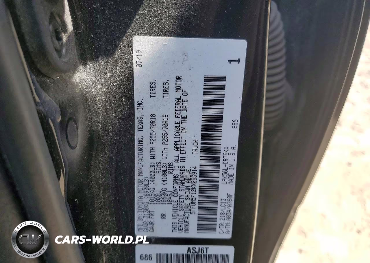 2019 Toyota Tundra Sr VIN:5TFUM5F12KX083914 - 12