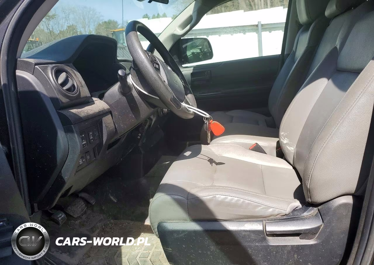 2019 Toyota Tundra Sr VIN:5TFUM5F12KX083914 - 7