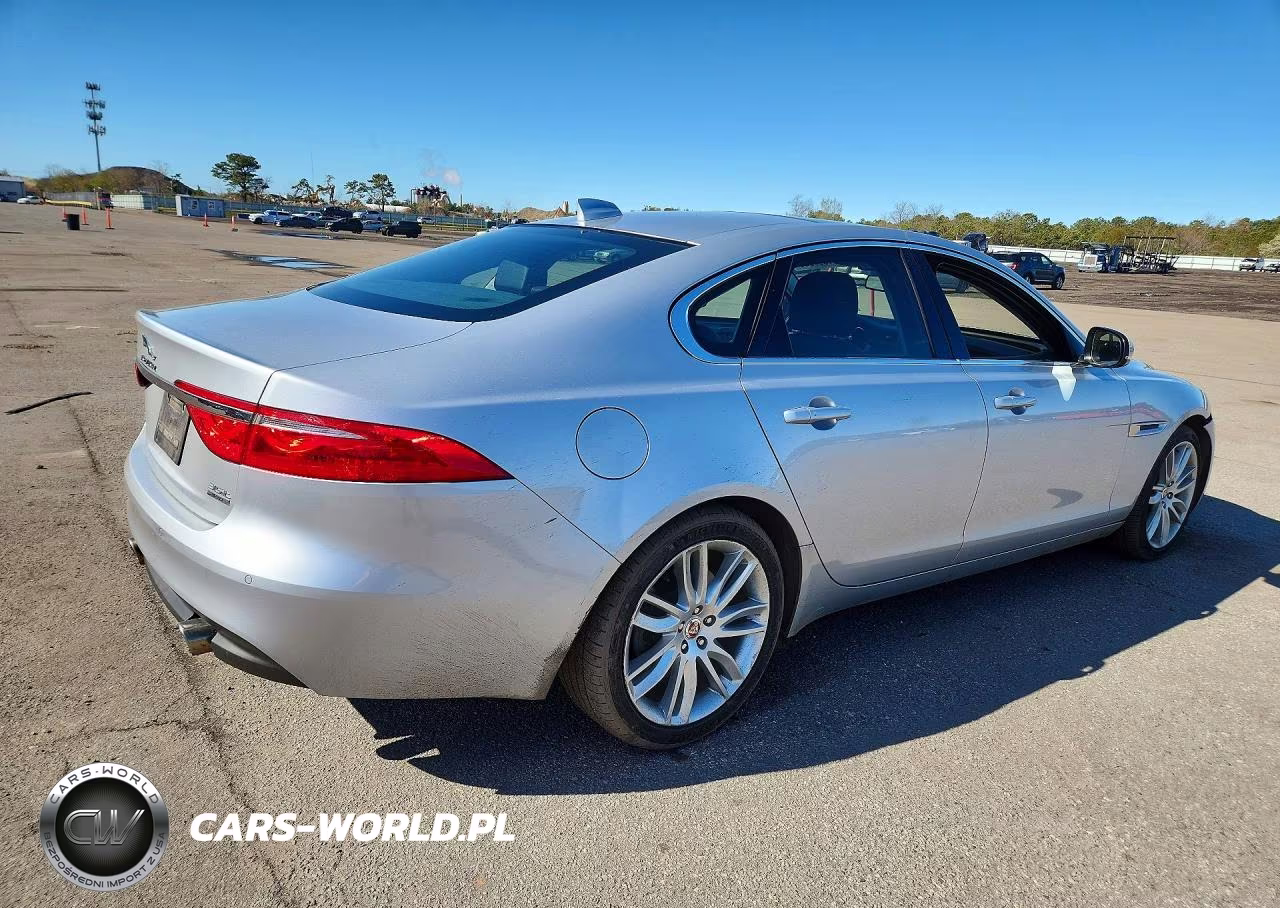 2016 Jaguar Xf Prestige VIN:SAJBK4BV5GCY23875 - 3