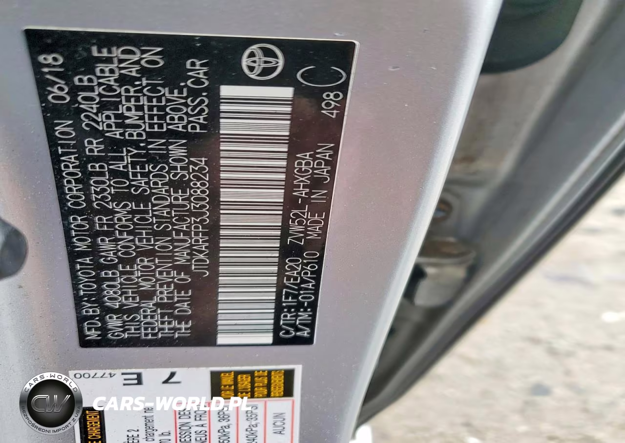 2018 Toyota Prius Prime Premium VIN:JTDKARFP3J3088234 - 12