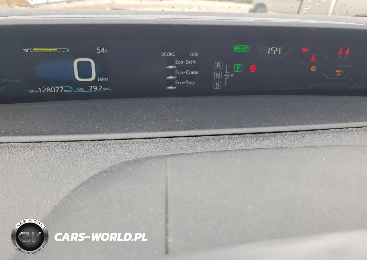 2018 Toyota Prius Prime Premium VIN:JTDKARFP3J3088234 - 9
