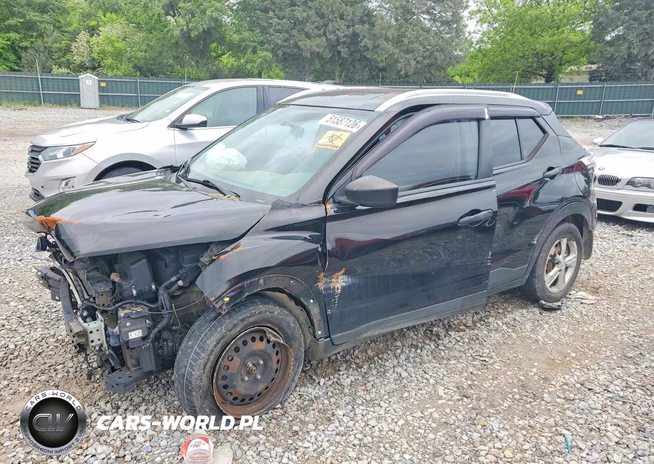 2019 Nissan Kicks S