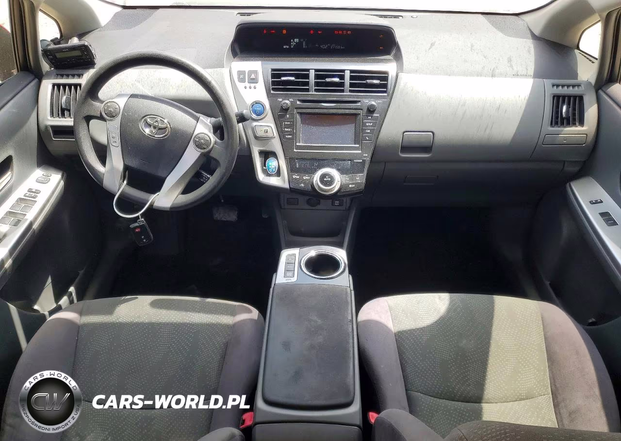 2013 Toyota Prius V Two VIN:JTDZN3EU0D3188139 - 8
