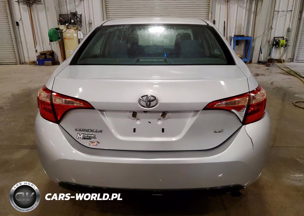 2018 Toyota Corolla Le VIN:2T1BURHE8JC969716 - 6