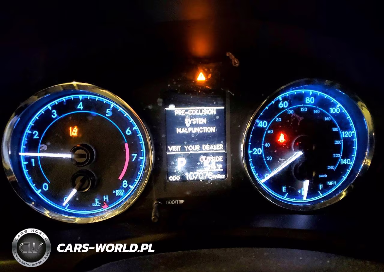 2018 Toyota Corolla Le VIN:2T1BURHE8JC969716 - 9